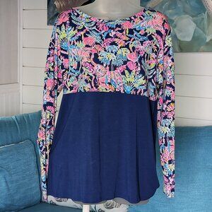 EUC Lilly Pulitzer Finn Top - Oyster Bay Navy in Seen and Herd Size Small